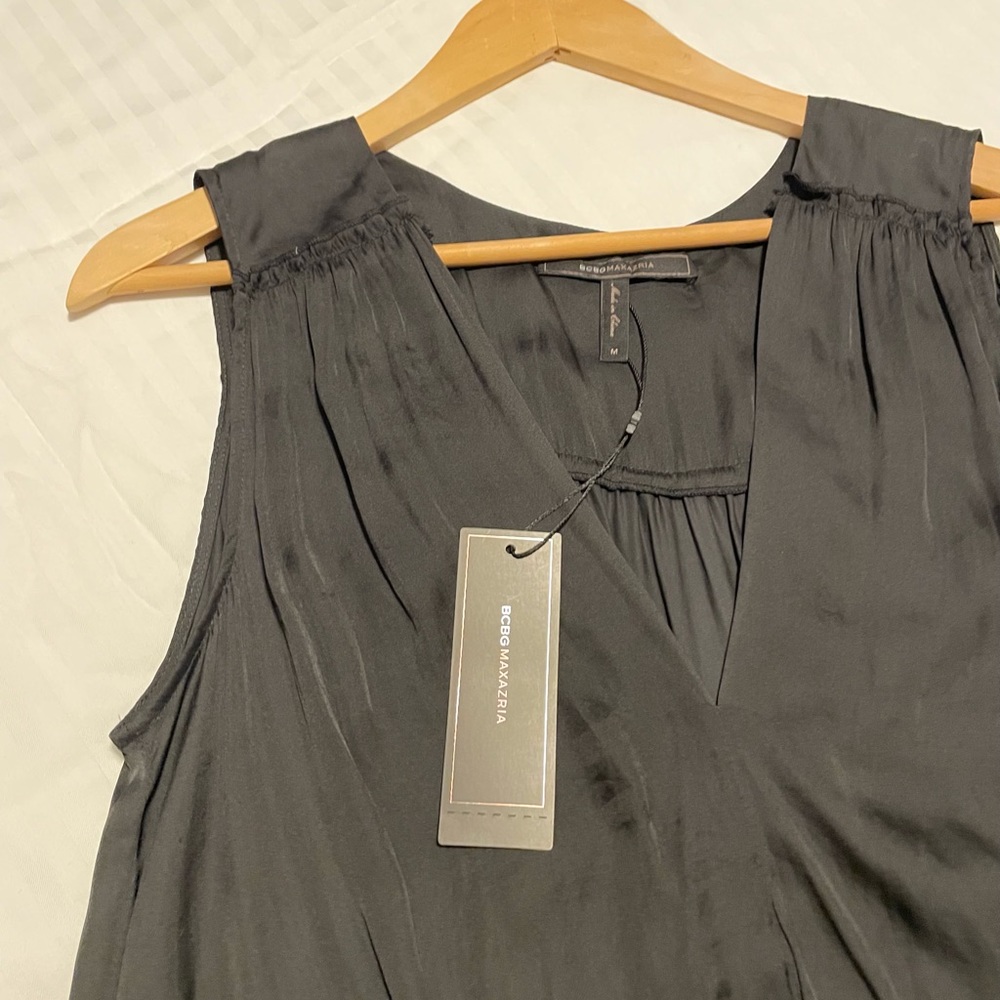 BCBGMAXAZRIA Delicate black dress